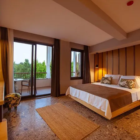 Arwen Otel